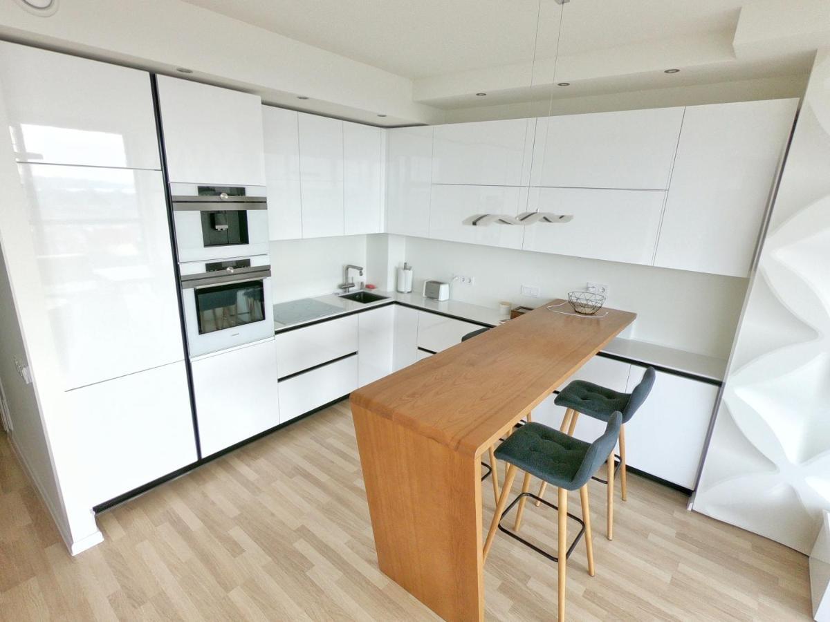 White Dune Apartment - Self Check-In Klaipėda Buitenkant foto