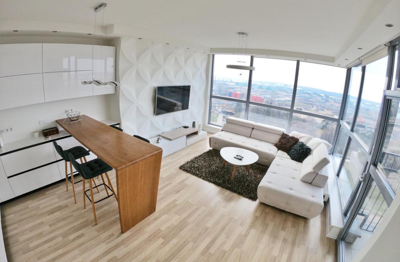 White Dune Apartment - Self Check-In Klaipėda Buitenkant foto
